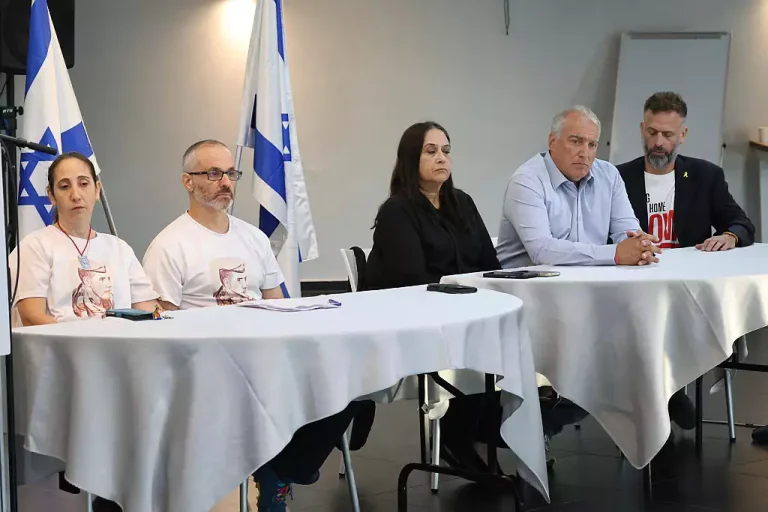 مجلس أكتوبر يرفض اقتراح نتنياهو بتشكيل لجنة تحقيق خاصة.