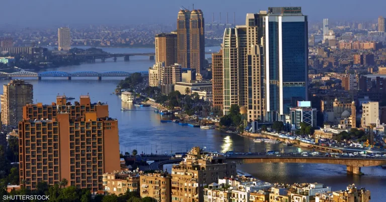 فضائح فساد الحكومة المصرية إهدار 5 مليارات جنيه في مشاريع تدميرية للمواطنين