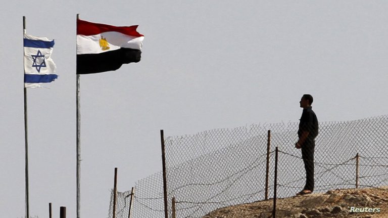 الاحتلال ينفى إرسال وفد من “الشاباك” إلى القاهرة لبحث وقف إطلاق النار
