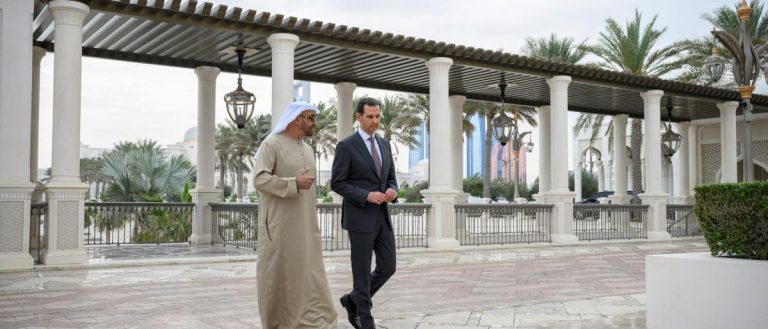 الإمارات تسعى لرفع العقوبات الأمريكية عن بشار الأسد