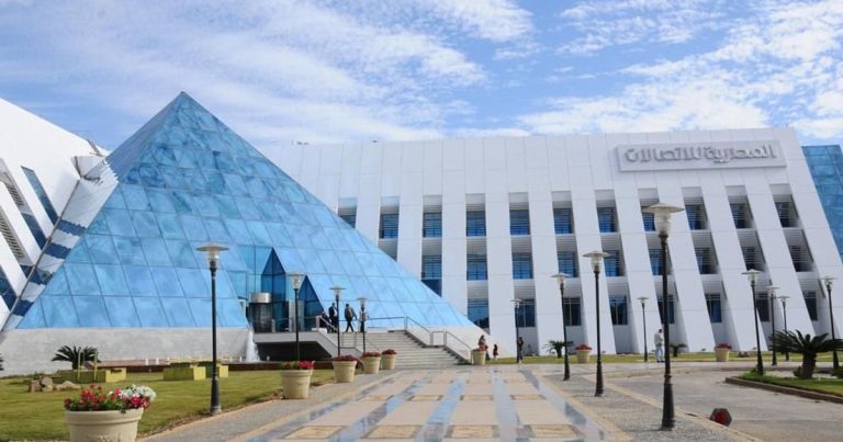 الحكومة المصرية تبيع 19% من أصول المصرية للاتصالات مقابل 7.15 مليارات جنيه