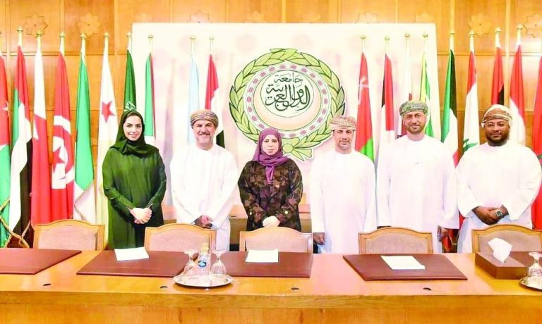 إشادة عربية بجهود سلطنة عمان في تعزيز حقوق الإنسان