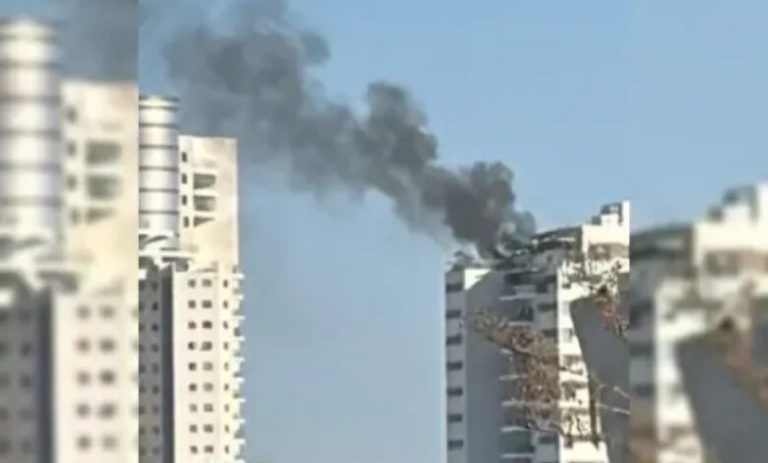 سلاح الجو الإسرائيلي يعترف بفشل في التصدي لطائرة مسيرة من اليمن استهدفت مبنى في يفنيه