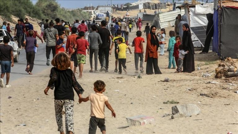 الأمم المتحدة: استهداف إسرائيل لأماكن النزوح في غزة قد يرقى إلى “جريمة حرب”