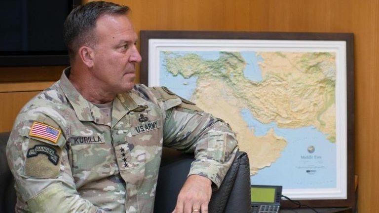 قائد القيادة المركزية الأمريكية يبحث في لبنان تنفيذ وقف إطلاق النار