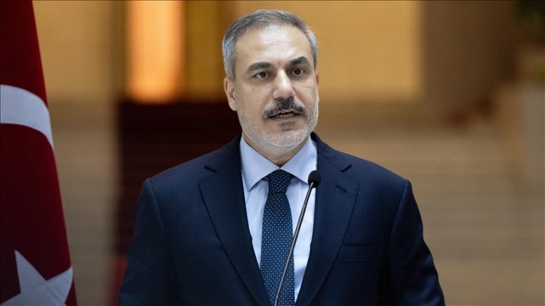 تركيا تعبر عن دعمها للإدارة السورية الجديدة وتعزز من موقفها التاريخي