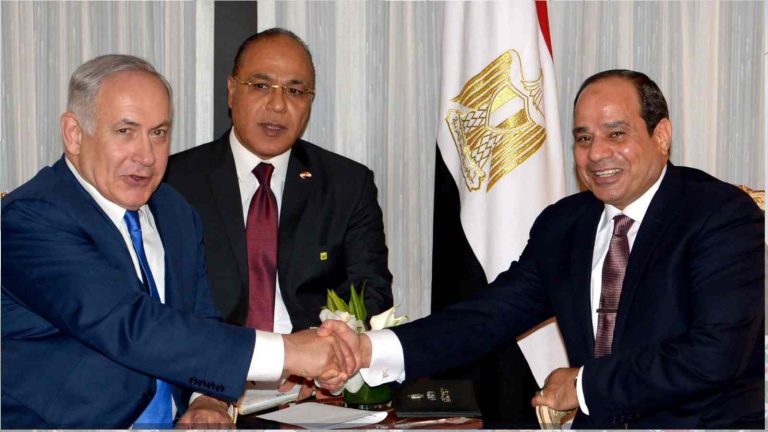 معاريف العبرية : السيسي يوجه نداء عاجلاً للاحتلال الإسرائيلي لإنقاذ النظام المصري خوفاً من مصير بشار وقلقاً من ثورة في مصر.
