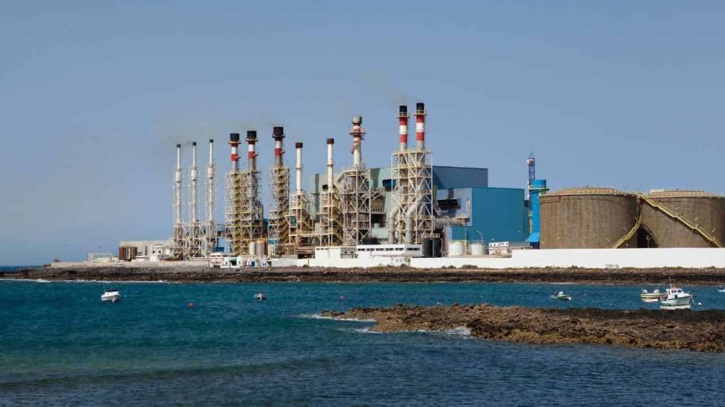 د. عباس شراقي لـ”أخبار الغد”: الأمن المائي ركيزة للاستقرار والتنمية المستدامة في مصر