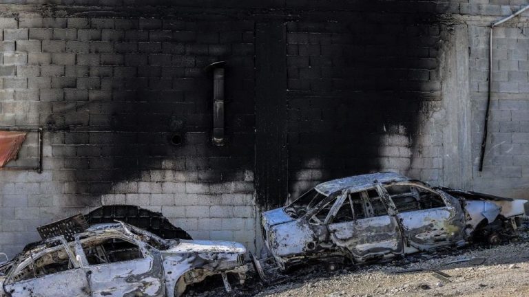 مستوطنون إسرائيليون يرفضون الاتفاق مع حماس ويشعلون نار العنف في الضفة الغربية
