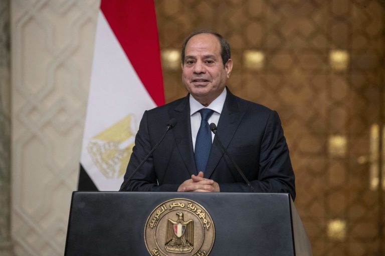 السيسي: مصر سوف تقف دوما مع الشعب السوري