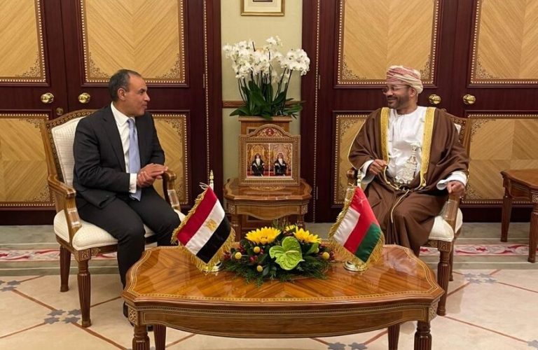 مباحثات مصرية عمانية حول القضايا الإقليمية المشتركة