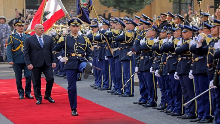 الرئيس اللبناني يأمل بتشكيل حكومة سريعا: هدفنا هو بناء الدولة