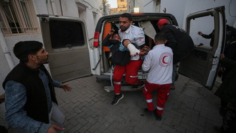 جيش الاحتلال يرتكب 5 مجازر جديدة في قطاع غزة