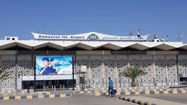 عاجل: الإمارات تعلن وقف جميع الرحلات الجوية من وإلى مطار دمشق دون تقديم أسباب