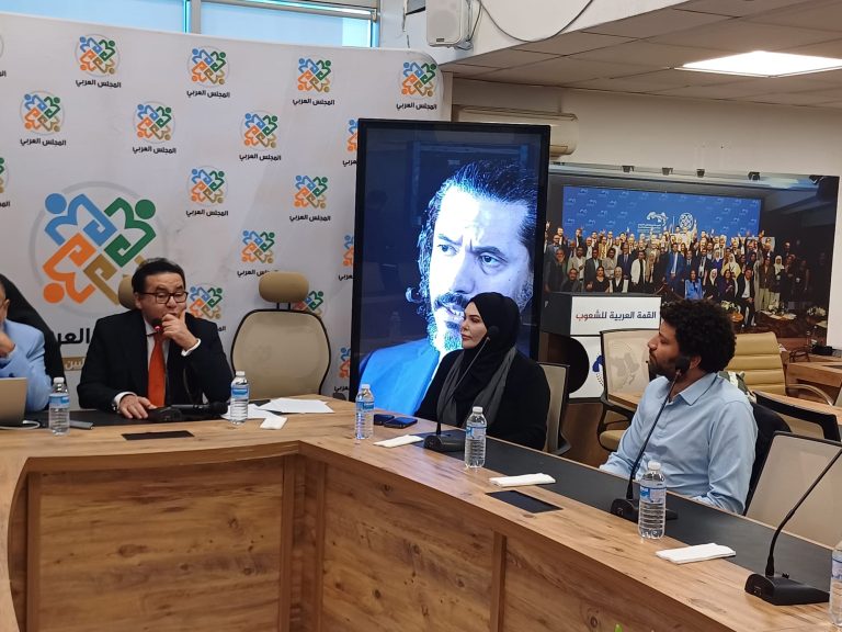 المجلس العربي يطالب بالإفراج الفوري عن عبد الرحمن يوسف والسماح لعائلته برؤيته