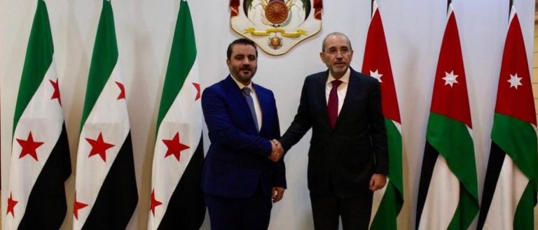 الصفدي والشيباني يؤكدان أهمية دعم استقرار سوريا