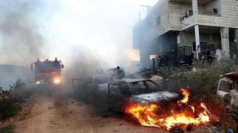 مستوطنون إسرائيليون يهاجمون بلدة سِنجل الفلسطينية في أجواء الاحتفالات