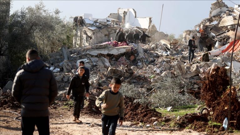 الفلسطينيون النازحون من مخيم جنين: مأساتهم تتجاوز ذكرى الاجتياح الإسرائيلي في 2002