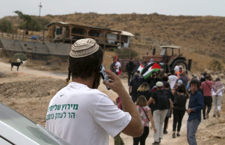 ترامب يلغي عقوبات بايدن على المستوطنين اليهود المتطرفين في الضفة الغربية