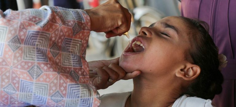 الانسحاب الأمريكي من منظمة الصحة العالمية: تهديد للأمن الصحي العالمي والمناخي