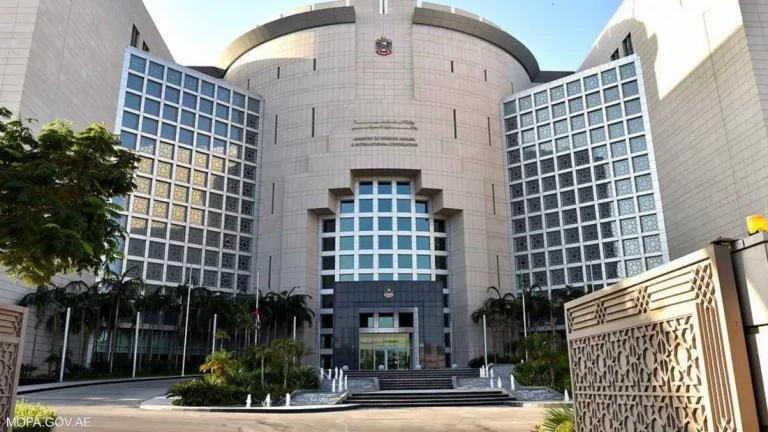 الإمارات تعيد فتح سفارتها في بيروت لتعزيز العلاقات ودعم الاستقرار
