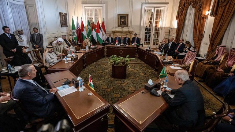 تركيا تدعم بيان القاهرة في مواجهة تهجير الفلسطينيين