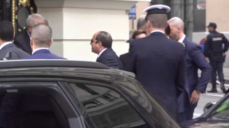 السيسي يستقبل رئيس مجموعة بارسيلو الإسبانية لبحث سبل التعاون