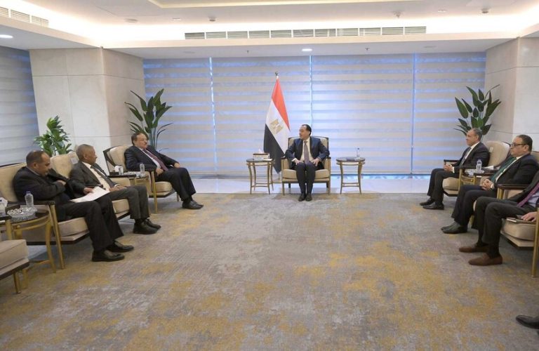 مصر تُبدى استعداد شركاتها لبدء إعادة الإعمار في السودان