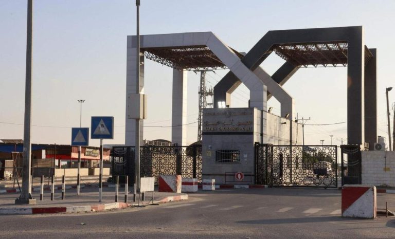 بعد انسحاب الاحتلال.. افتتاح معبر رفح لنقل الجرحى