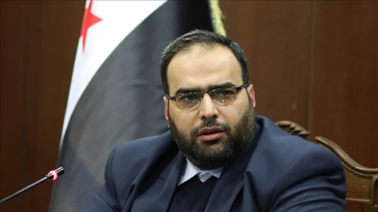 سوريا تطالب برفع العقوبات عن نظامها البنكي لتعزيز الاقتصاد وجذب الاستثمارات