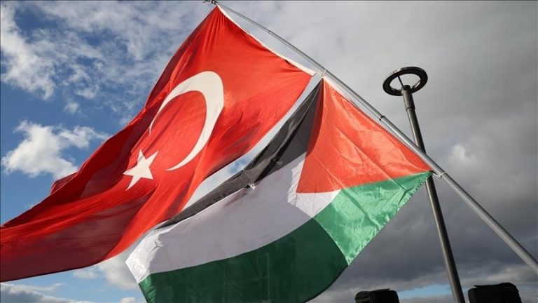 تركيا تستعد لاستقبال 15 أسيرًا فلسطينيًا أبعدتهم إسرائيل بموجب اتفاق تبادل الأسرى