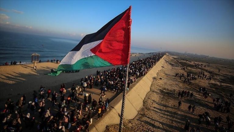 الشيخ مازن الولائي لـ”أخبار الغد”: القضية الفلسطينية جرحت الذات والهوية الإسلامية لما تشكّله على أكثر من بعد عقائدي وديني وسياسي