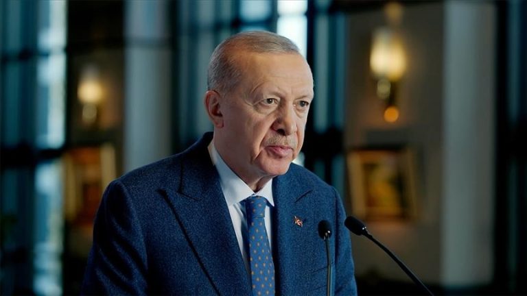 أردوغان: تركيا تواصل الالتزام بإرساء سلام عادل في أوكرانيا
