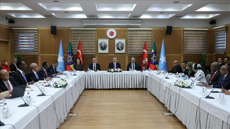 تركيا تستضيف الجولة الأولى من المفاوضات الفنية بين إثيوبيا والصومال لتعزيز التعاون الإقليمي