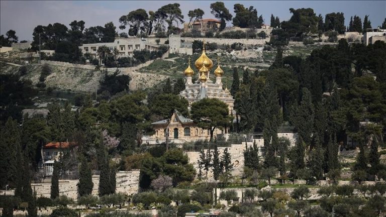 كنائس القدس تطلق نداءً عاجلًا ضد مخططات تهجير فلسطينيي غزة