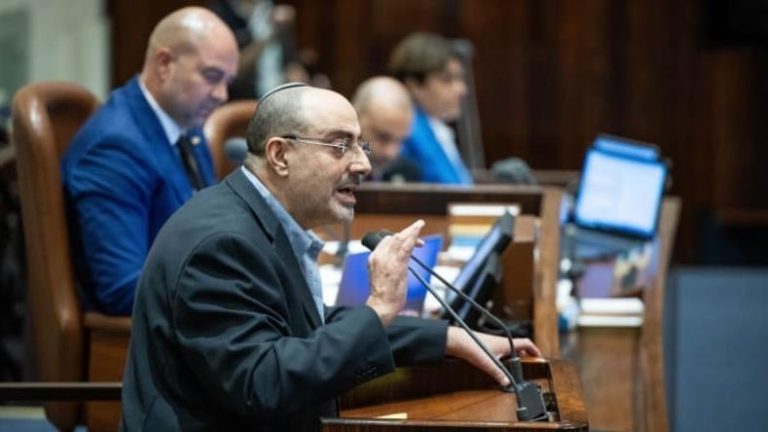 نائب رئيس الكنيست الإسرائيلي يدعو إلى قتل الفلسطينيين في غزة وسط توترات متزايدة