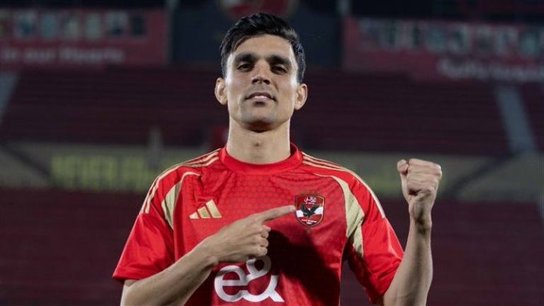 الأهلي يتعاقد مع أشرف بنشرقي لمدة موسمين ونصف بعد فسخ تعاقده مع الريان القطري