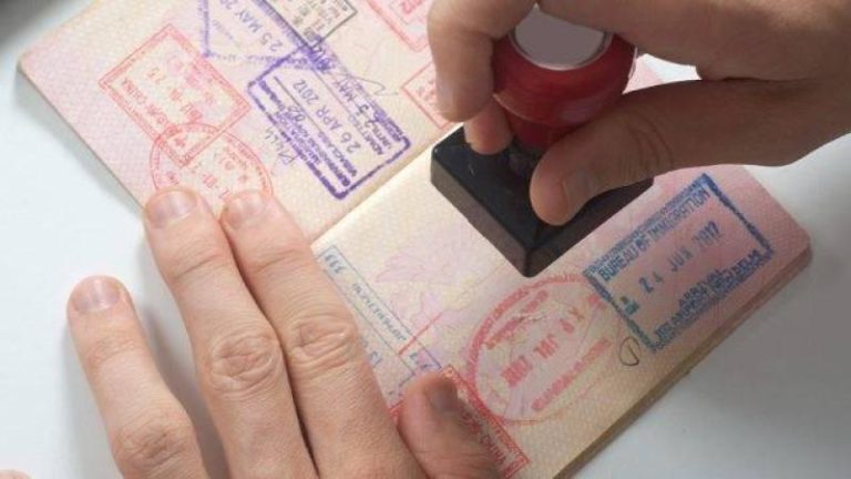الإمارات تُطلق الإقامة الزرقاء لجذب العلماء والمبدعين في مجالات البيئة والاستدامة