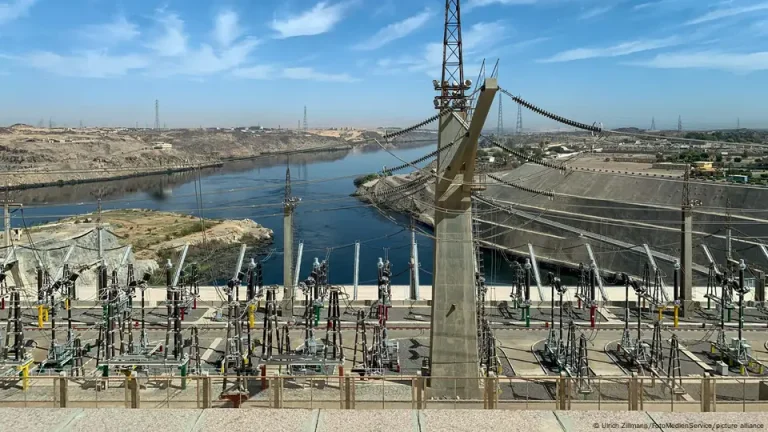 تصاعد التوتر بين مصر وإسرائيل وسط مخاوف من تحديثات سلاح الجو المصري