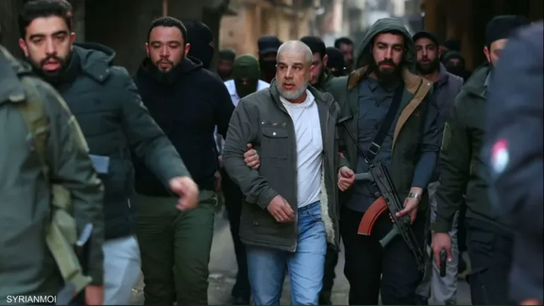 سوريا..القبض على أحد المسؤولين عن مجرزة التضامن