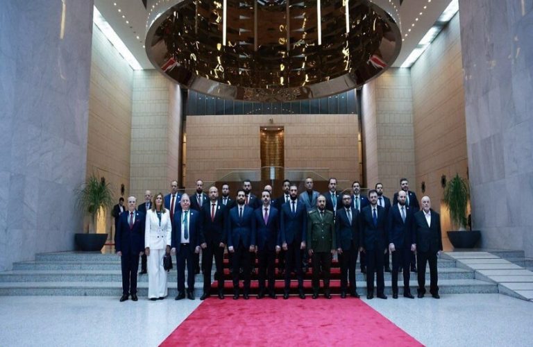 ترحيب عربي ودولي بتشكيل الحكومة السورية الجديدة