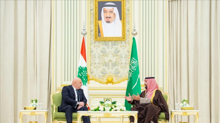 عون وابن سلمان يبحثان تعزيز العلاقات اللبنانية السعودية في قصر اليمامة بالرياض