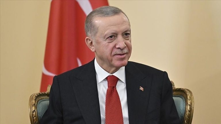 أردوغان يحيي الذكرى الـ110 لانتصار تشاناق قلعة ويستذكر تضحيات الشهداء