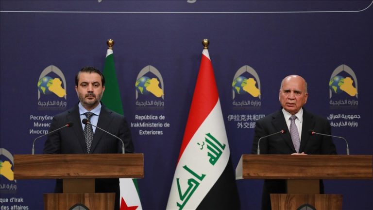وزير الخارجية العراقي يطرح مبادرة تأسيس مجلس تعاون مع سوريا لمواجهة داعش وتعزيز الاستقرار