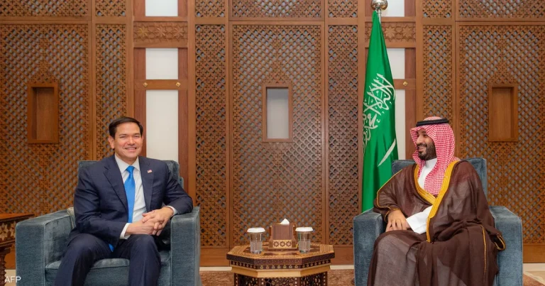 الأمير محمد بن سلمان ووزير الخارجية الأميركي يناقشان تعزيز الاستقرار الإقليمي والدولي المشترك