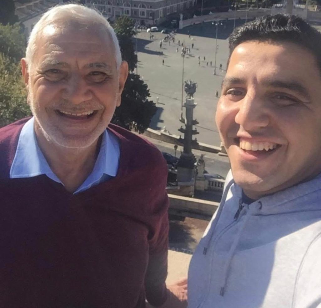 اعتقال نجل المعارض المصري أحمد أبو الفتوح خلال وجوده في وحدة مرور القطامية بالقاهرة.