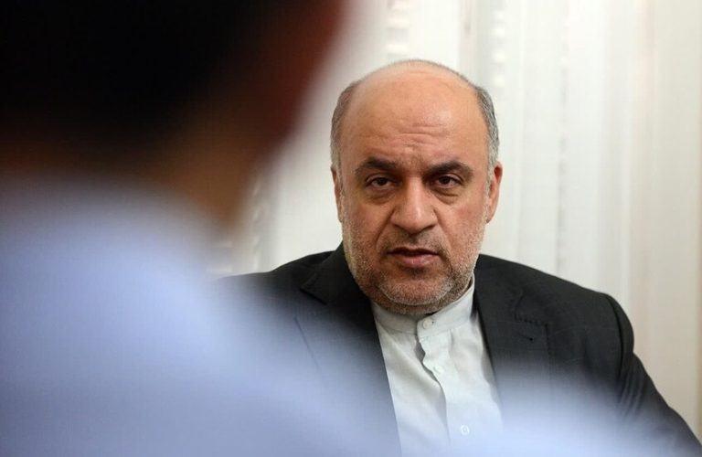 لبنان: الخارجية تُحذر سفير إيران وتدعوه للالتزام بالأعراف الدبلوماسية
