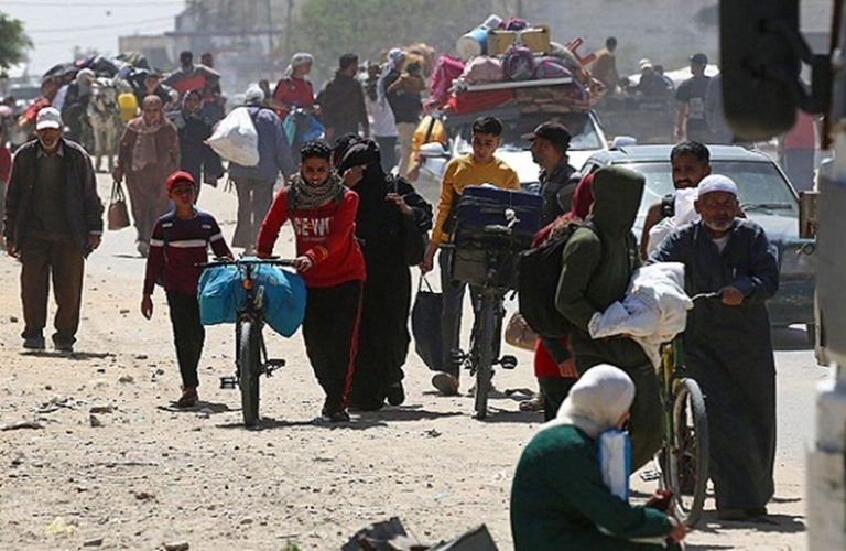 المرصد الأورومتوسطي: إسرائيل تنفذ تهجيرا قسريا في غزة