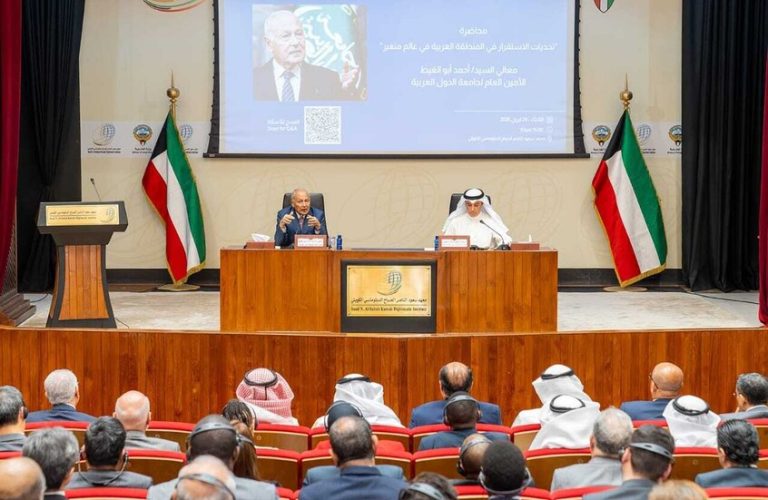 أبو الغيط يحذر من تحديات وجودية تواجه المنطقة العربية