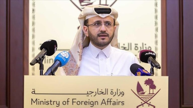 أمير قطر تميم بن حمد يرعى لقاءً تاريخياً لتعزيز العمل العربي بين سوريا والعراق